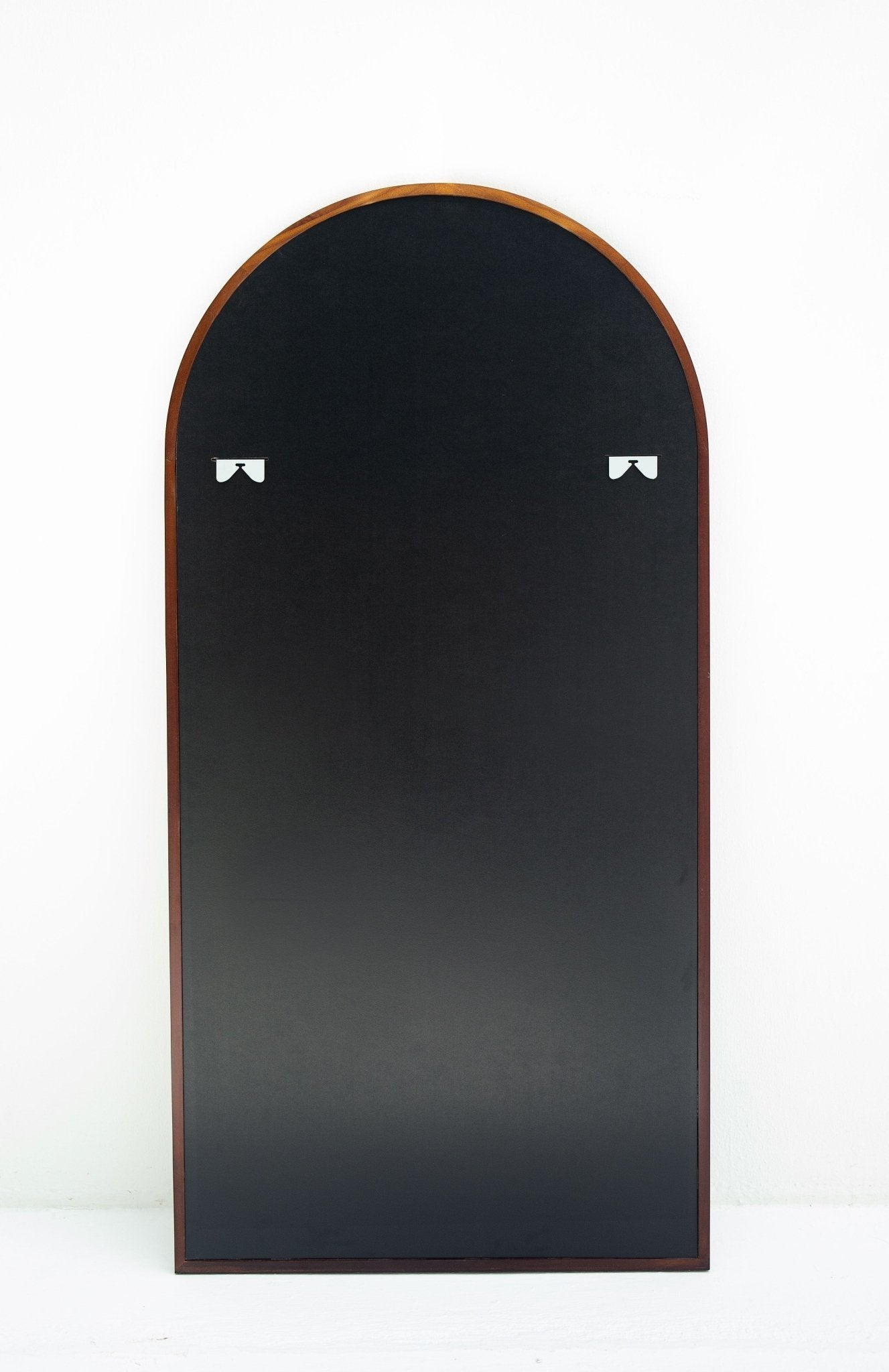 Miroir en pied avec arc en bois de sycomore